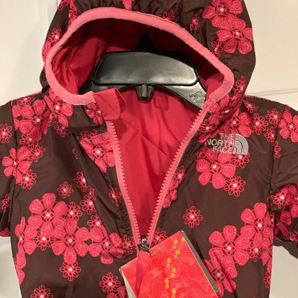 New with tags, authentic
North Face **Reversible** Jacket for Kids! - Picture 4 of 9